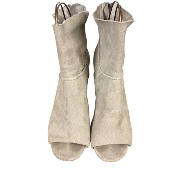 Sbicca Womens Suede Peep Toe Ankle Booties Block High Heels Shoes Beige sz 9 - Picture 6 of 16